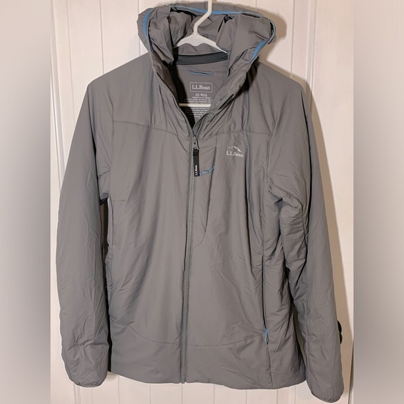 L.L Bean Women’s hooded Jacket - Picture 1 of 6